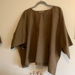NWT Drichu Top